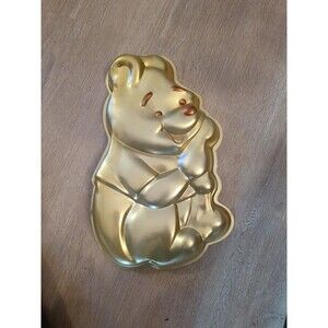 Vintage WILTON 1970's Winnie The Pooh  Cake Pan #515-401 (Gold Tone) Walt Disney